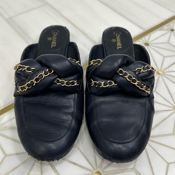 Chanel chain mules - Picture 1 of 6